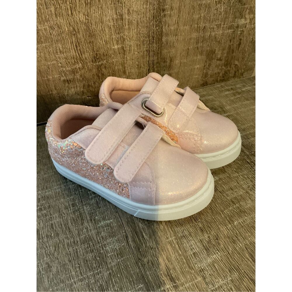 DOT & Zazz Toddler Size 7 Girls Pink Sparkle Athletic Sneakers